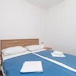 In Rab With Wifi Appartement