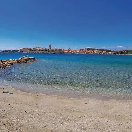 1 Bedroom Amazing In Rab * Banjol