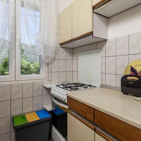 1 Bedroom Amazing Apartment In Rab Banjol