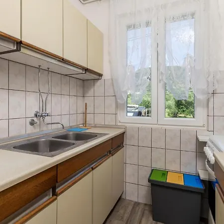 1 Bedroom Amazing In Rab *
